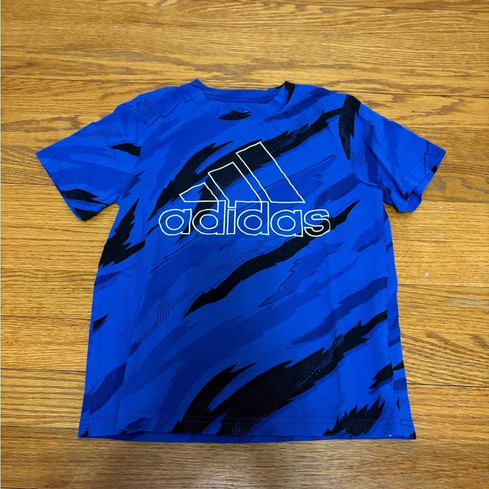 Adidas Kids Blue Graphic T-Shirt Size 6